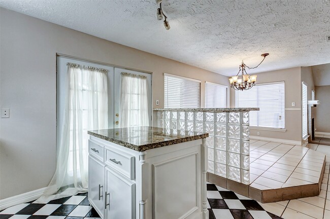 Building Photo - 20218 White Poplar Dr