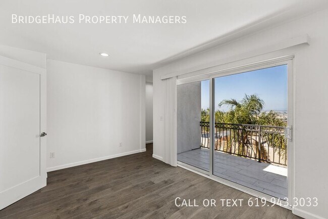 Building Photo - Stunning 3-Bedroom Condo + Bonus Room & Pa...