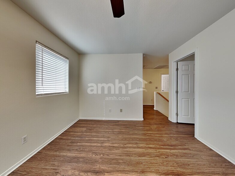 Building Photo - 4932 Cascade Pools Ave