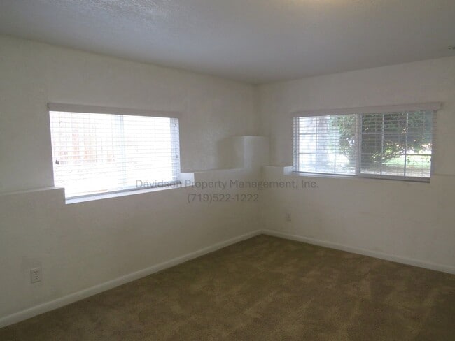 Building Photo - 6369 Cache Dr