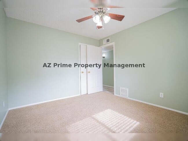 Building Photo - 1473 N Amarillo St