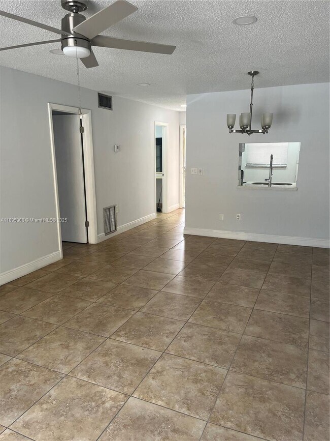 Building Photo - 2800 NW 56th Ave