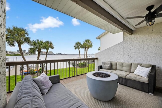 Building Photo - 160 Marina Del Rey Ct