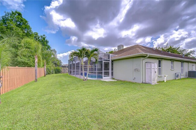 Building Photo - 9813 Woodbay Dr