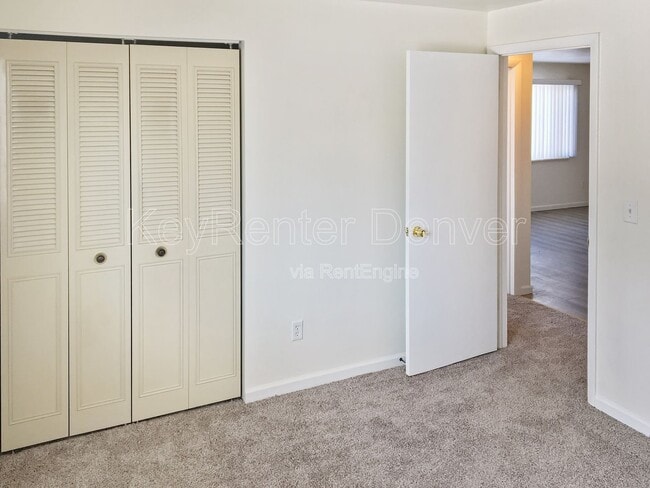 Building Photo - 9165 Perry St