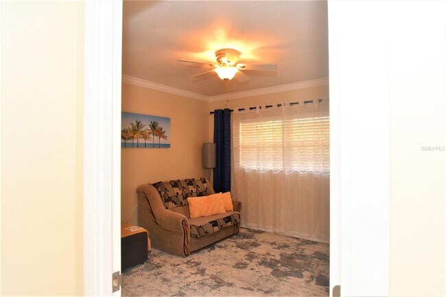 Building Photo - 3700 S Osprey Ave
