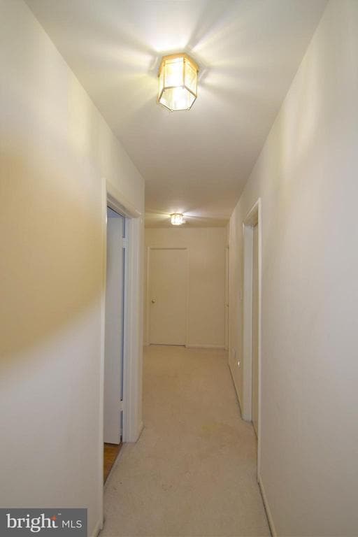 Building Photo - 8519 Wagon Wheel Rd