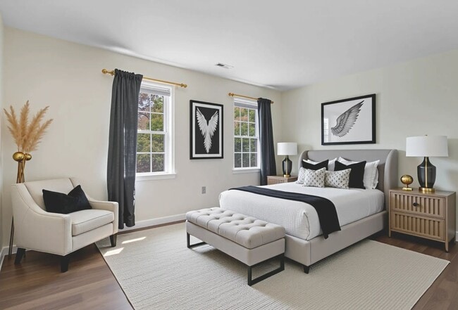 Building Photo - FABULOUS 5 BEDROOM RENOVATED HOME IN HAMPTON PARK