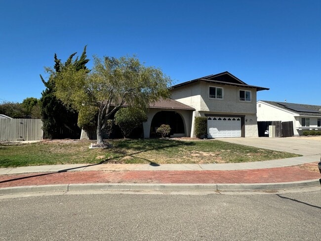 Building Photo - 4 Bedroom 2 Bath Home in Orcutt