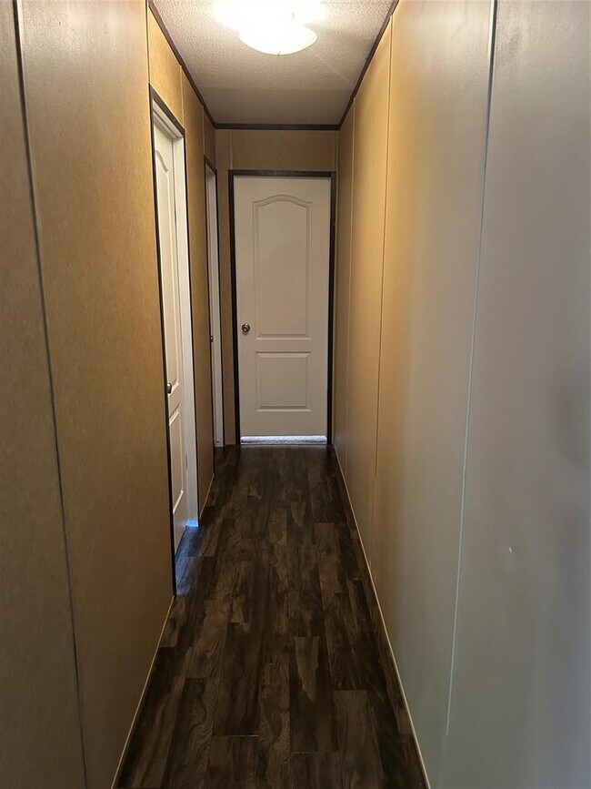 Building Photo - 172 Old Potato Rd