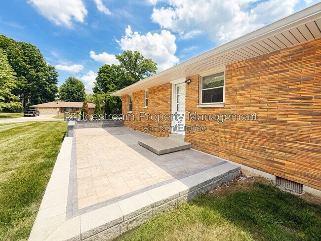 Building Photo - 2708 Ater Dr