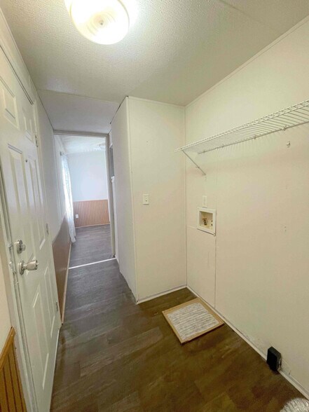 Building Photo - 302 SC-302