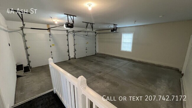 Building Photo - 4A Ash St-
