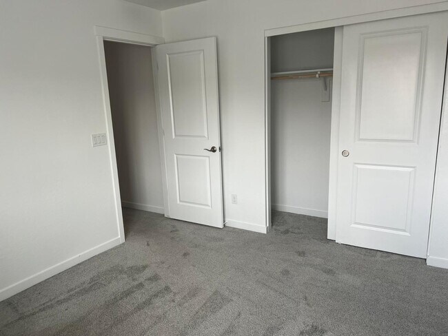 Building Photo - 6036 W Camino San Xavier