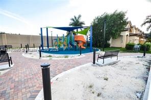 Building Photo - 7472 NW 112th Path