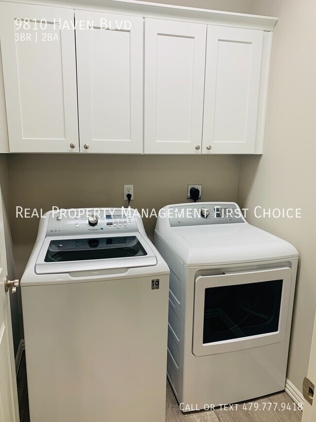 Building Photo - 3 BED DUPLEX IN CHAFFEE CROSSING
