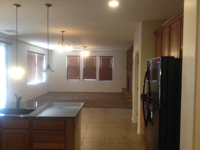 Building Photo - Sunnyvale - Gilbert