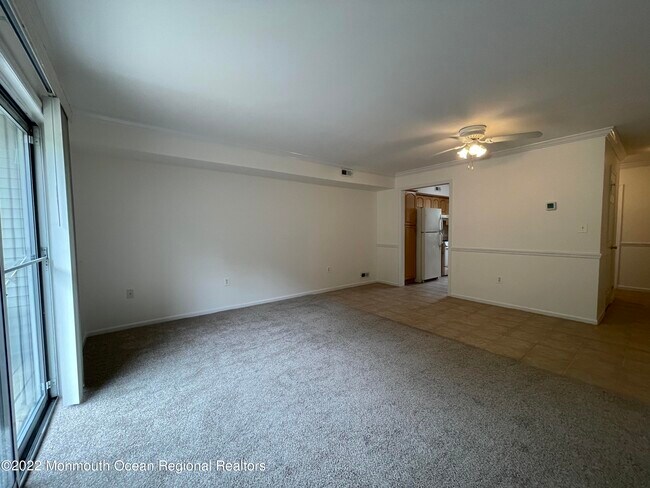 Building Photo - 694 Darlington Dr