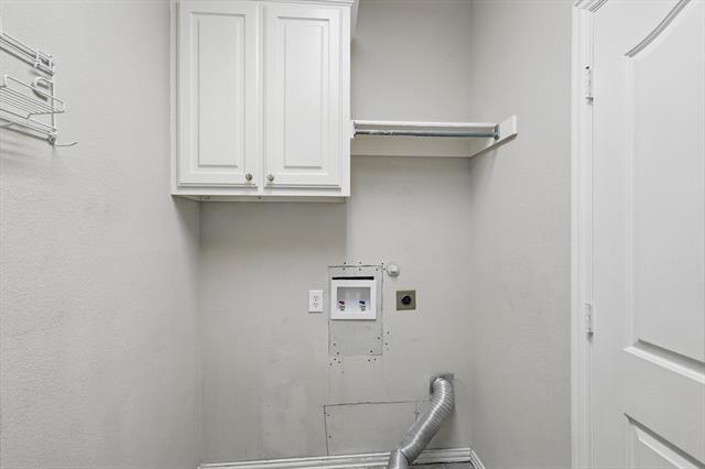 Building Photo - 7309 Alandale Dr