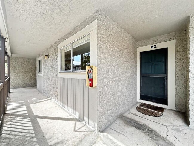 Building Photo - 6336 Newtown Cir