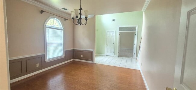 Building Photo - 4937 Chalden Ln NE