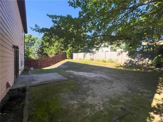 Building Photo - 3210 Warbler Way