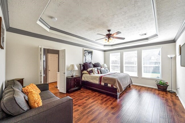 Building Photo - 21023 Tranquil Shores Drive