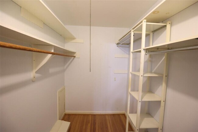 Building Photo - 4018 Nenana Dr