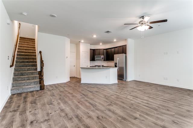 Building Photo - 2414 Klamath Dr