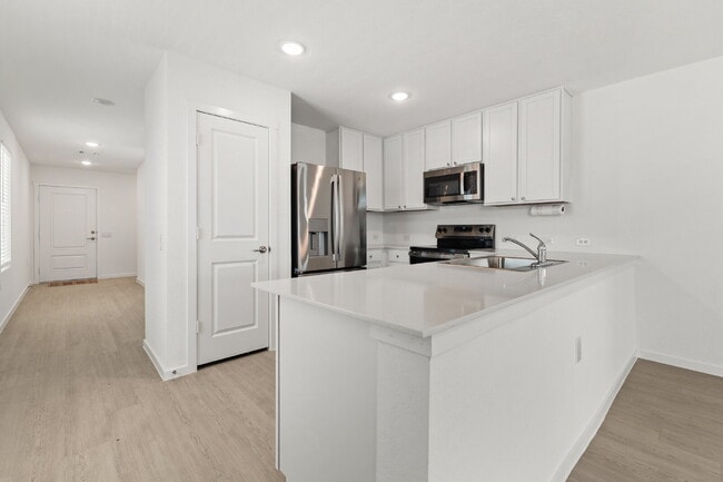 Building Photo - 13422 Furyk Dr