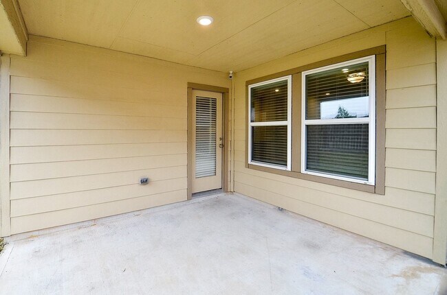 Building Photo - 21714 Reserve Ranch Trl