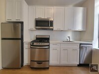 Building Photo - WEST 45 STREET