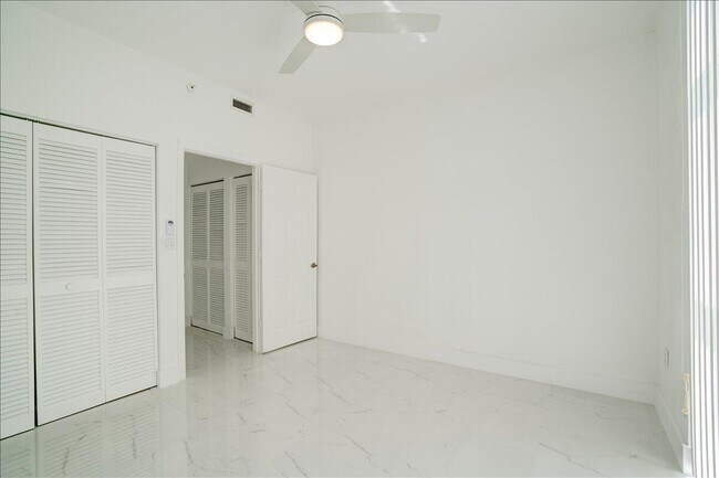 Building Photo - 9805 NW 52nd St