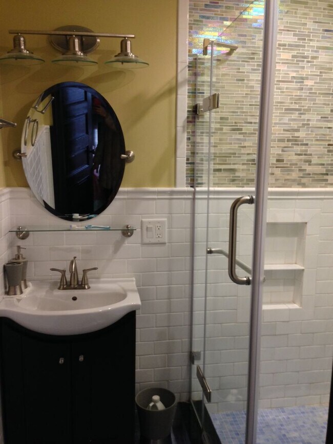 Building Photo - Central Brookline Location, Central Heat/A...