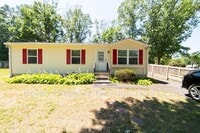 Building Photo - 239 Luciano Ave