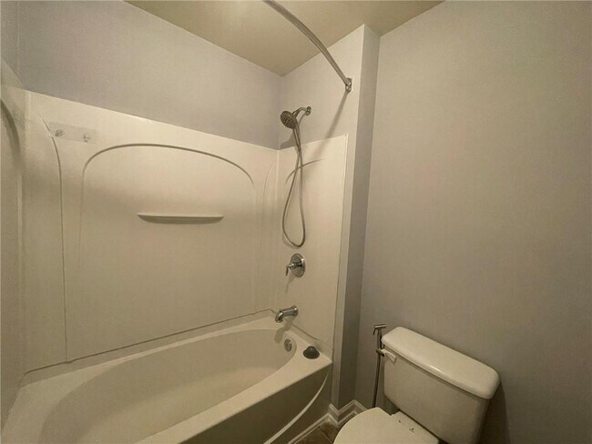 Building Photo - 6050 China Rose Ln