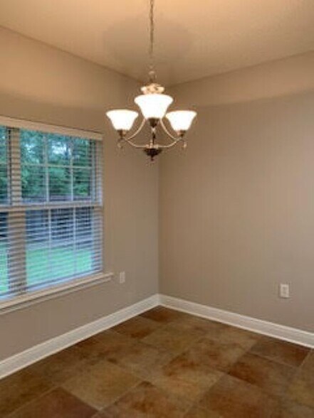 Building Photo - 98191 Kapalama Dr