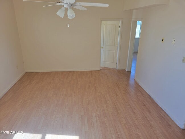 Building Photo - 2548 N Calle Tercero