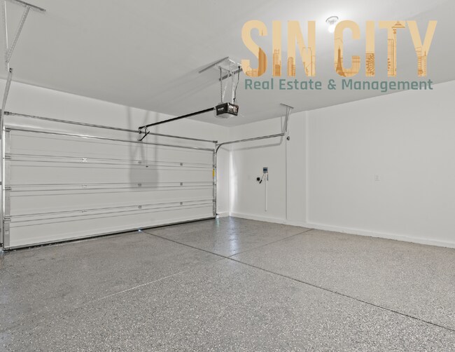 Building Photo - "Charming 4-Bed Home on Love Springs Ln: Spacious 1865 Sq Ft with 2.5 Baths in North Las Vegas!"