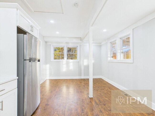 Building Photo - Beautiful 3 Bedroom, 1.5 Bath Home in Pott...