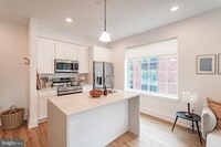 Building Photo - 2101 Washington Ave