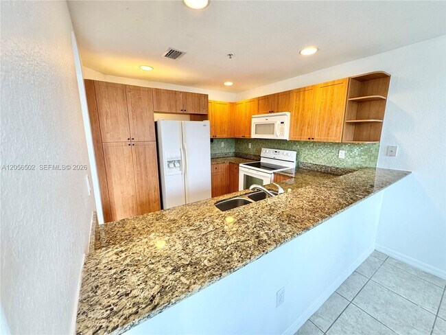 Building Photo - 10850 NW 89th Terrace