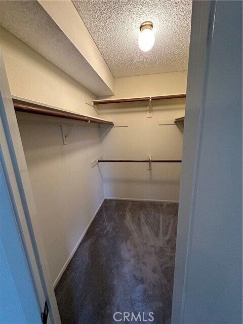Building Photo - 420 W Milford St