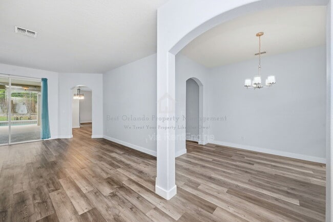 Building Photo - 15601 Grays Harbor Way