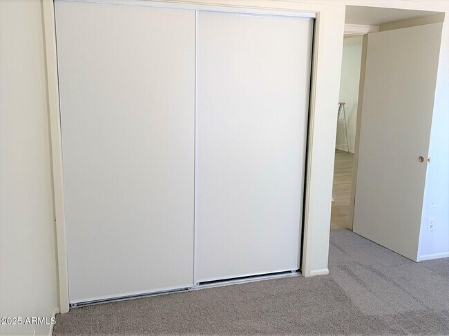 Building Photo - 456 S Olive