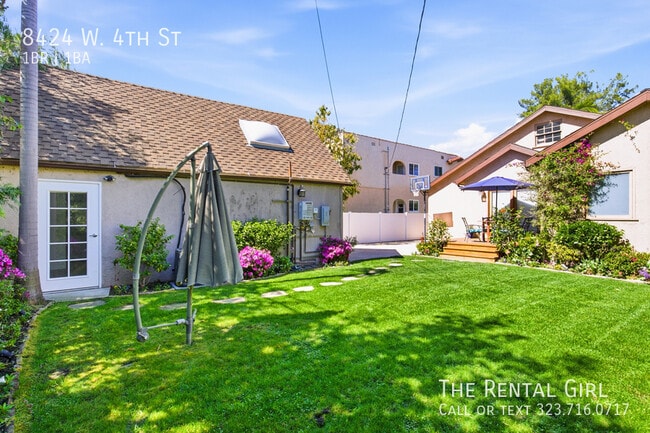 Building Photo - 8424 4th St