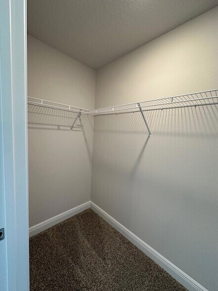 Building Photo - 5737 Stellarjay St