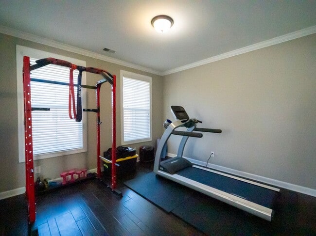 Building Photo - Elegant Richmond Hill Home with Screened Patio & Lagoon Views