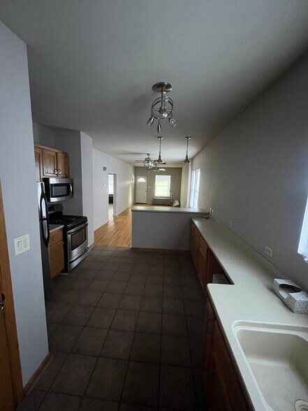 Building Photo - 237 142nd St