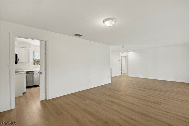 Building Photo - 5738 SW 1st Ct